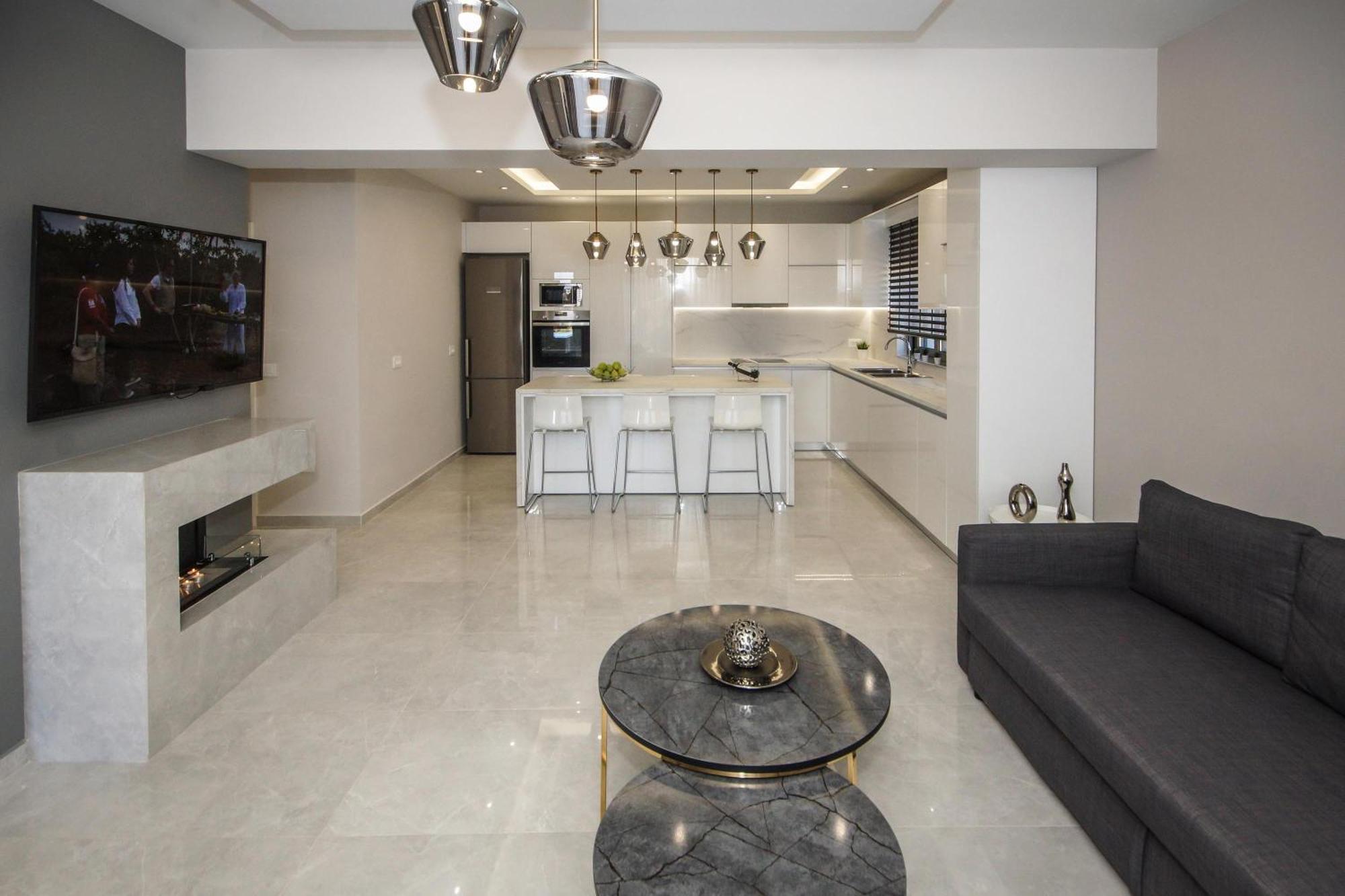 Aquamarine Luxury Suites อาร์คานเยโลส ภายนอก รูปภาพ