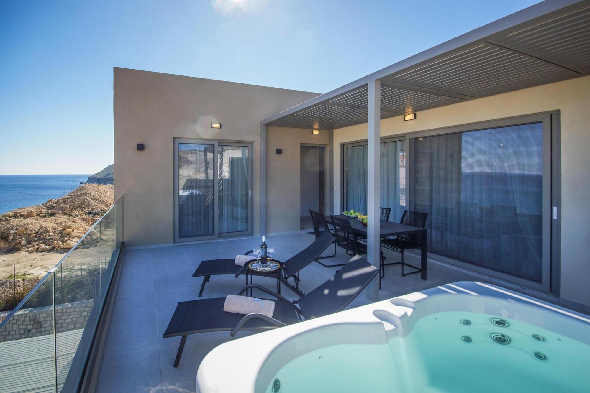 Aquamarine Luxury Suites อาร์คานเยโลส ภายนอก รูปภาพ